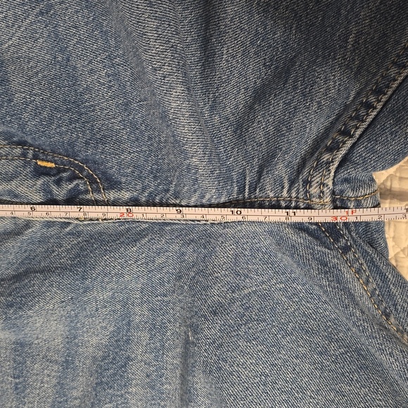 Old Navy Wide Leg Jeans - Picture 9 of 17